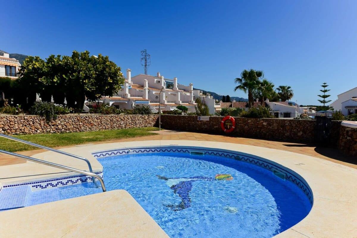 Capistrano Pueblo Apartment Nerja Exterior photo